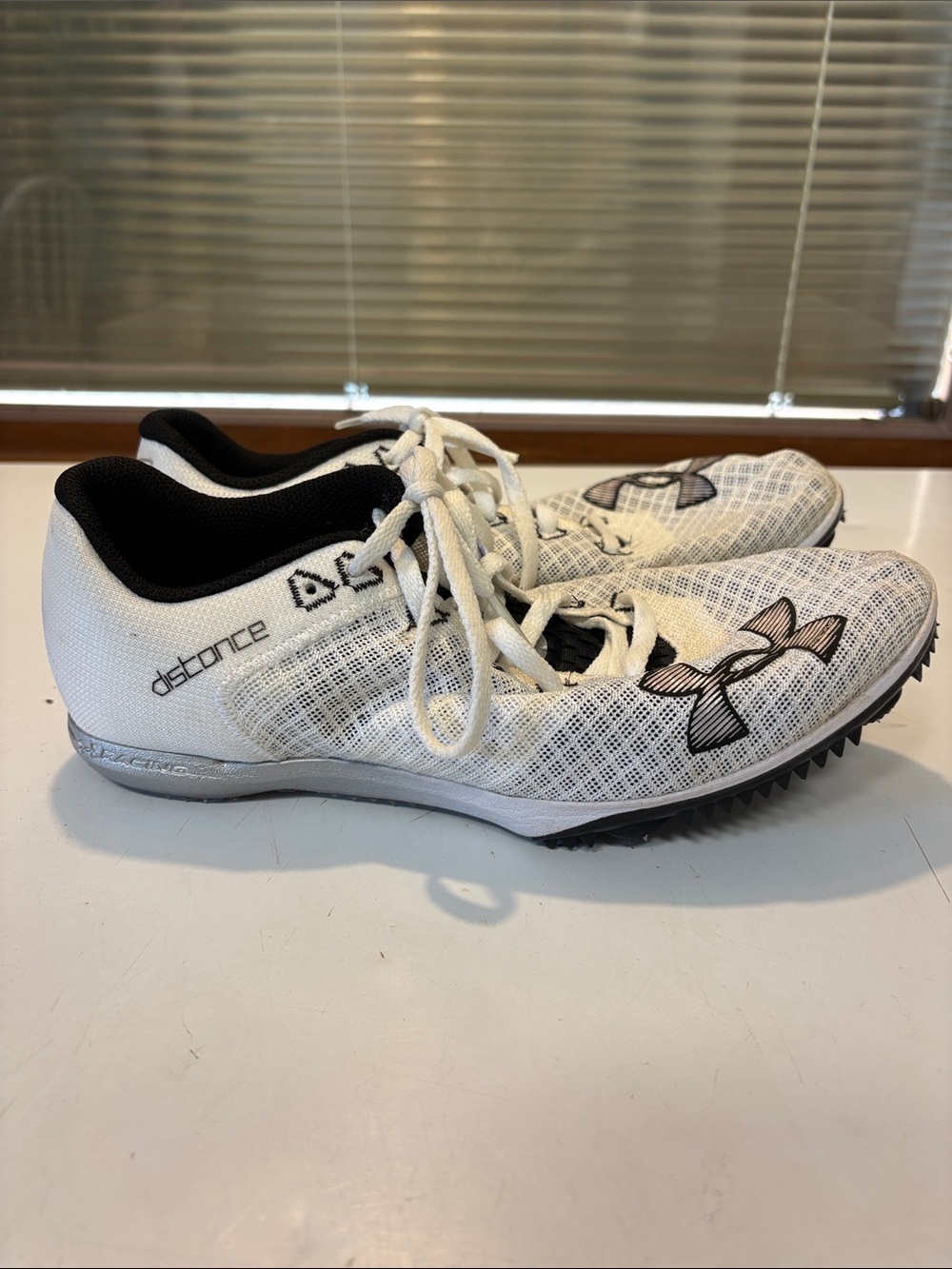 UA Distance Track Spikes